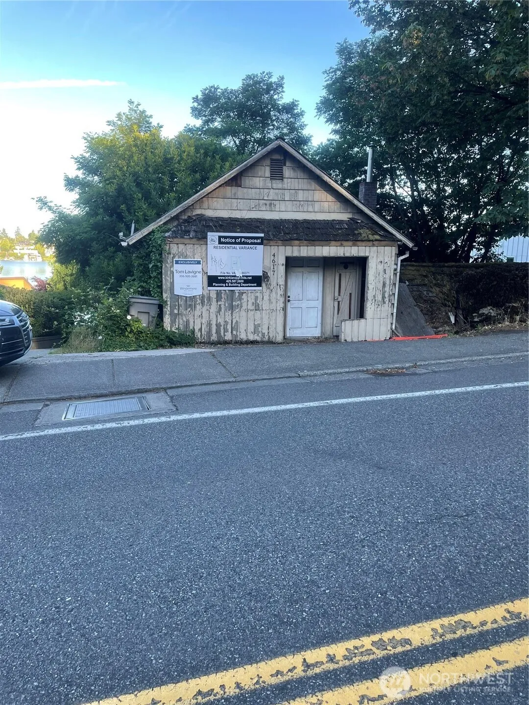 Property photo for 4617 Lake Washington Boulevard Ne, Kirkland