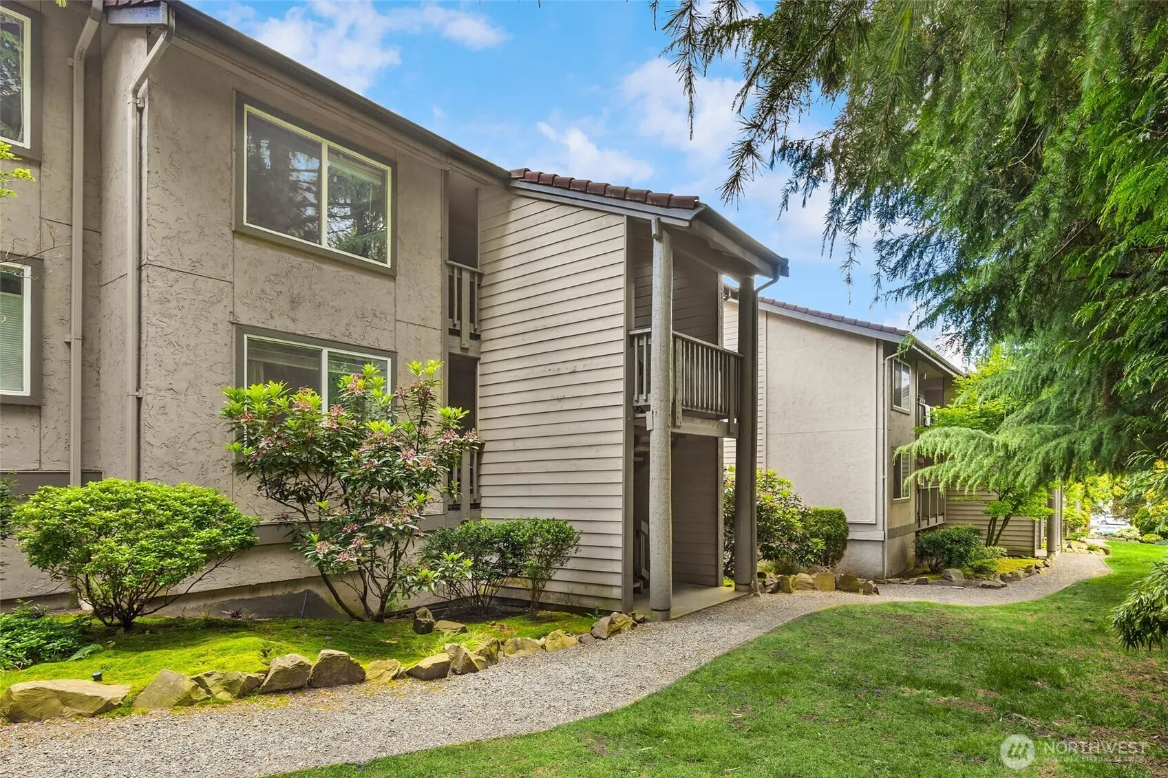 Property photo for 12715 Ne 120th Street #c3, Kirkland