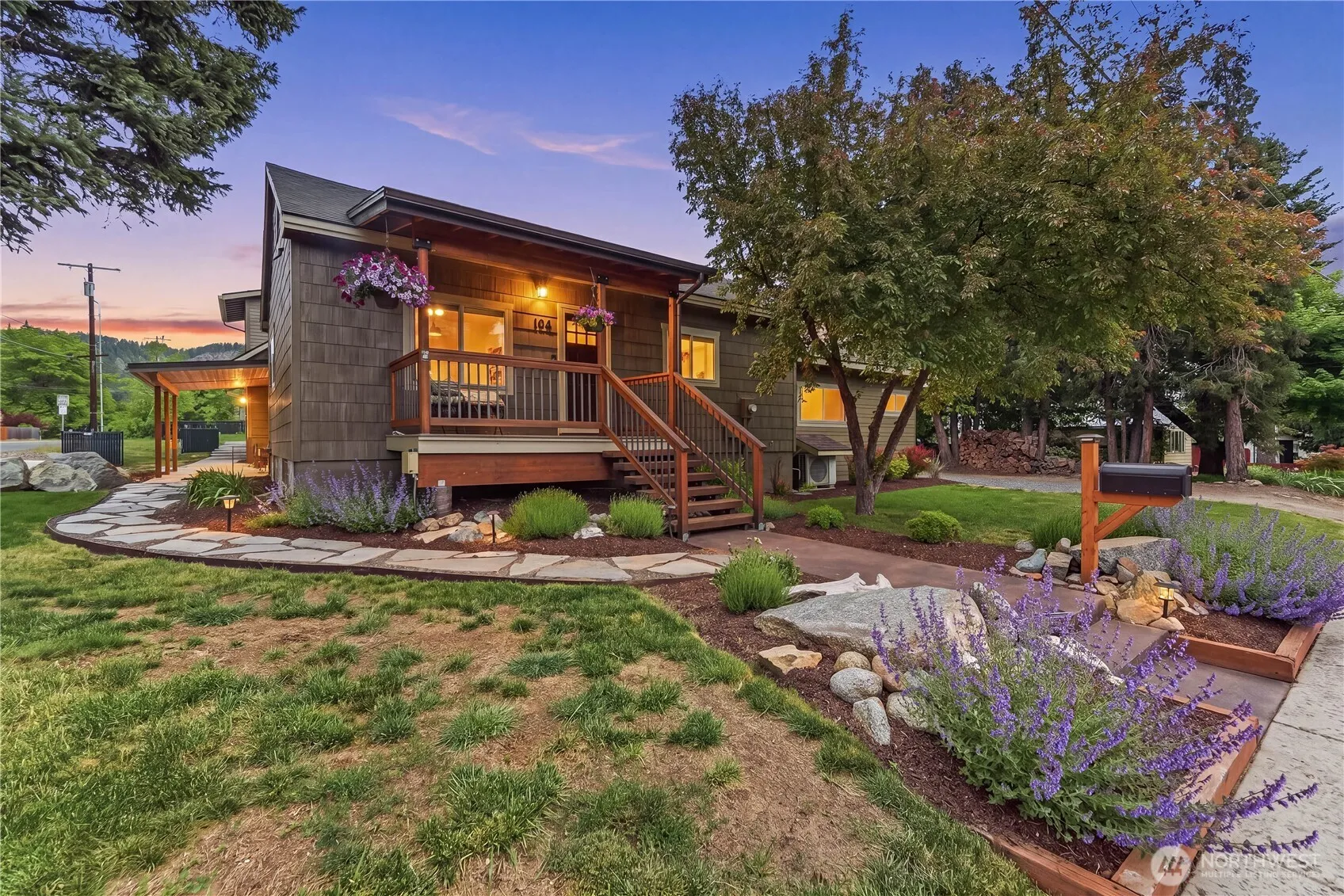 Property photo for 106 Evans Street, Leavenworth
