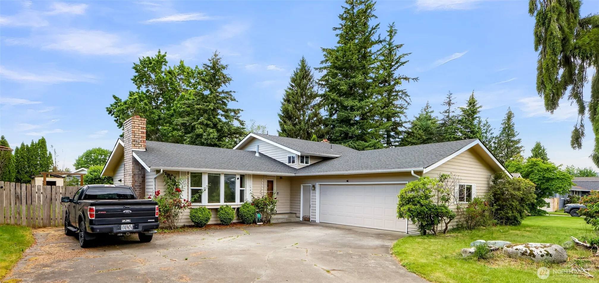 Property photo for 1101 N Garden Way, Lynden