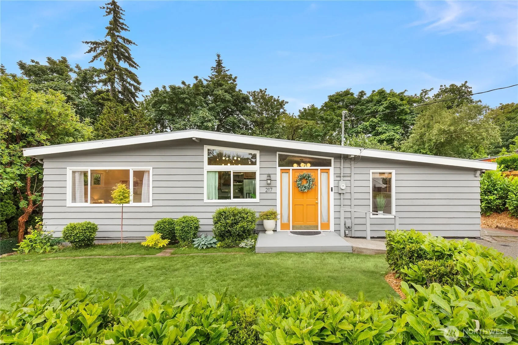 Property photo for 217 Nw 6th Street, Renton