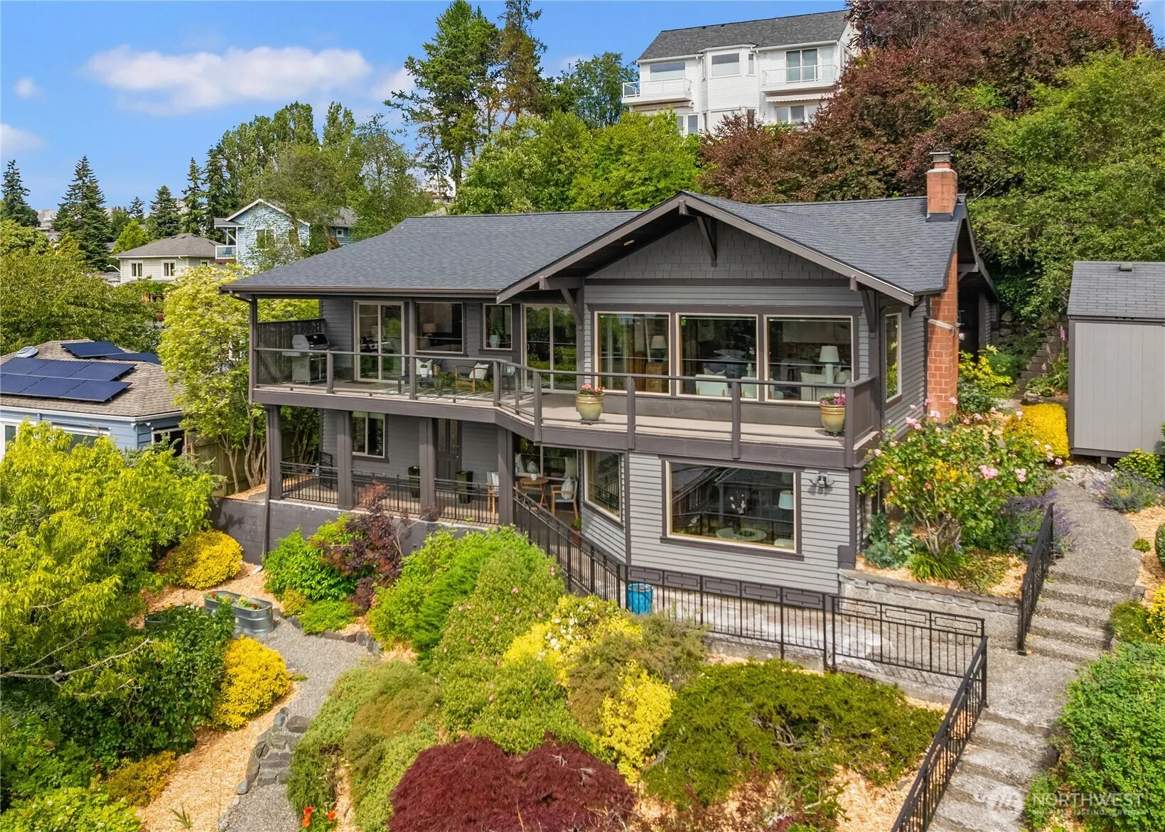 Property photo for 5322 47th Avenue Sw, Seattle