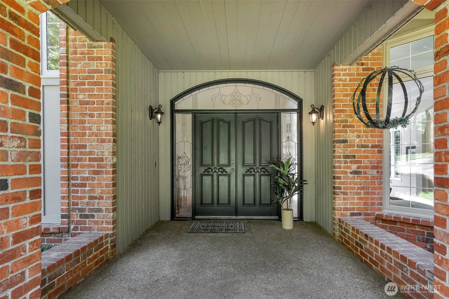 Property photo for 8412 E Meadow Lake Drive, Snohomish photo 4