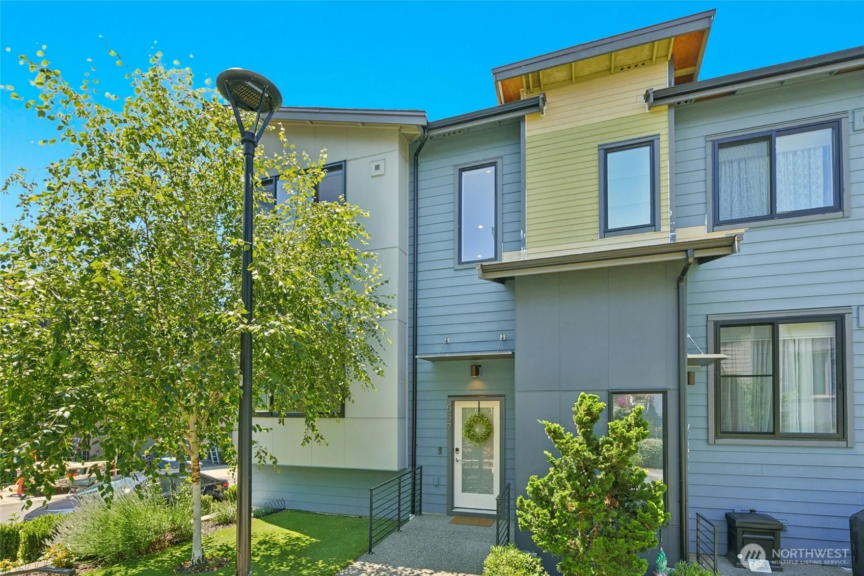 Property photo for 537 Glacier Walk Se, Sammamish photo 2