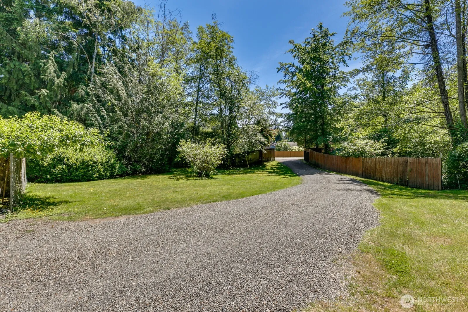 Property photo for 3827 212th Street Sw, Lynnwood photo 4