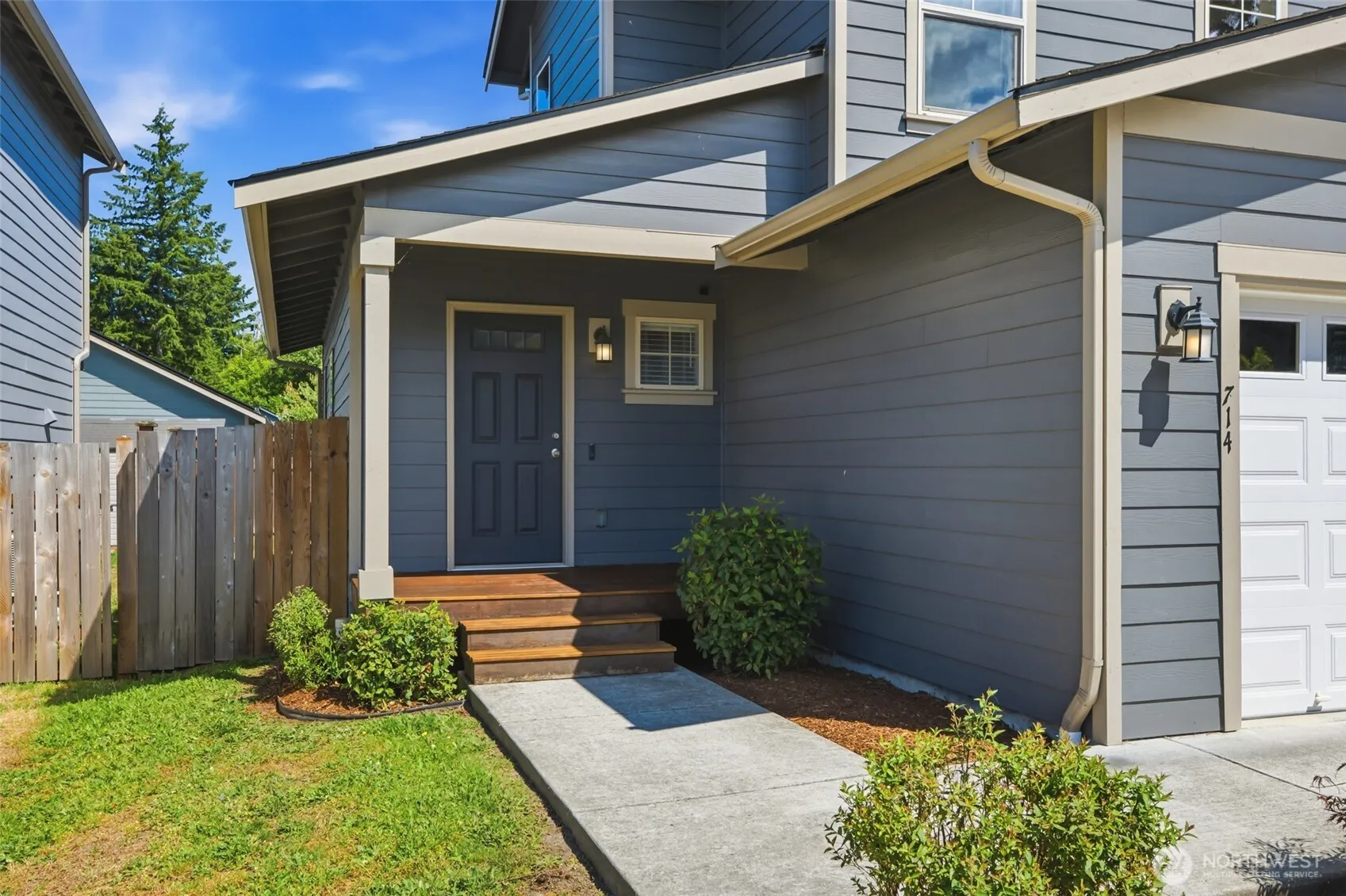 Property photo for 714 Se Olga Circle, Port Orchard photo 3