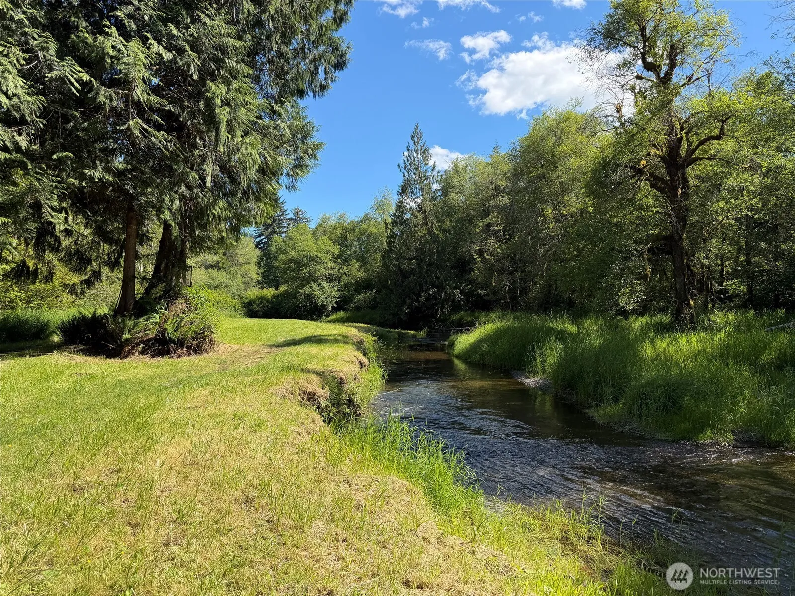 Property photo for 300 W Winchester Way, Shelton