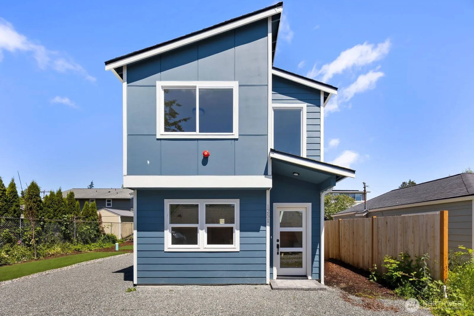 Property photo for 1251 Sw 151st Street, Seattle