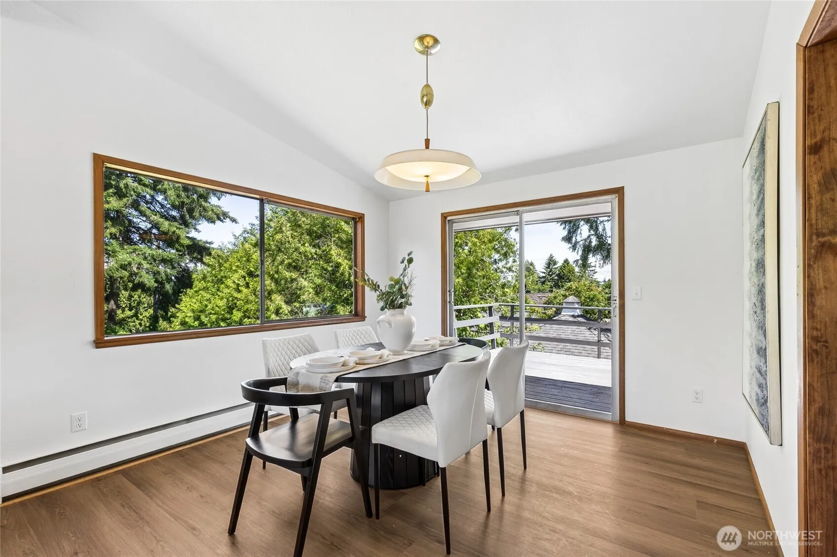 Property photo for 15724 13th Avenue Sw, Burien photo 4