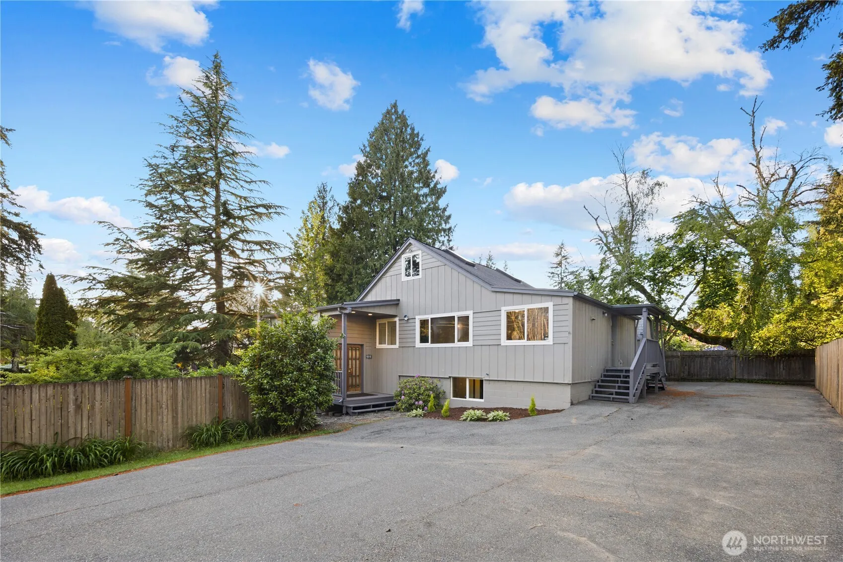 Property photo for 16518 Stone Ave N, Shoreline