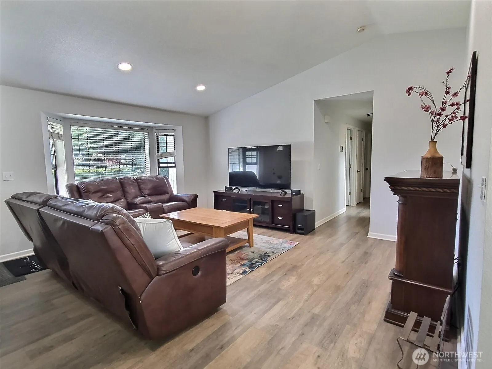 Property photo for 3835 Blue Finch Court Se, Olympia photo 5