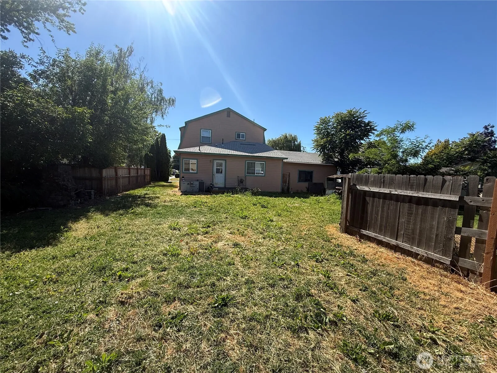 Property photo for 305 S Roosevelt Street, Walla Walla