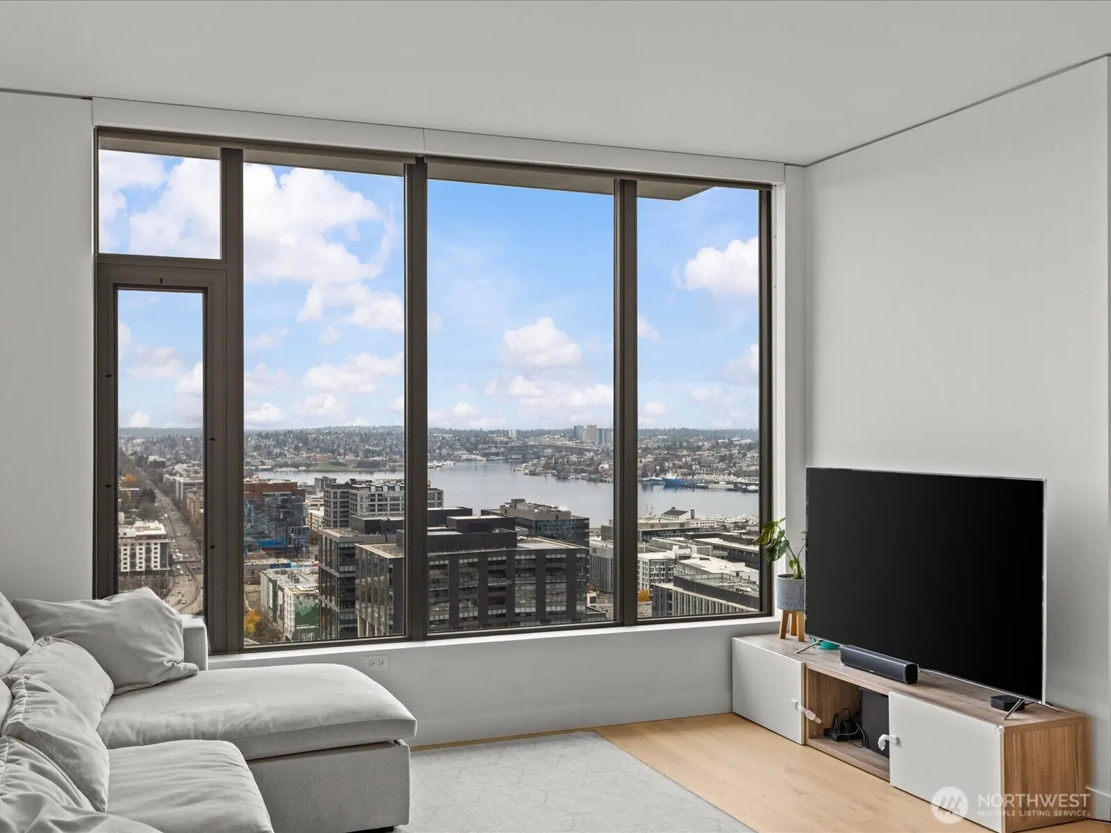 Property photo for 2510 6th Avenue #2410, Seattle