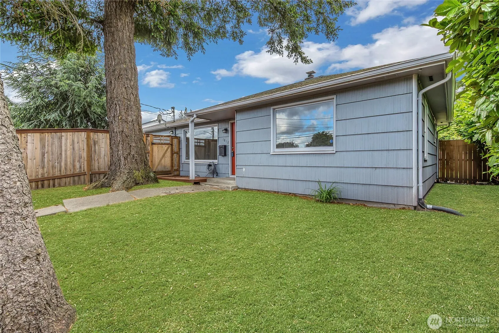 Property photo for 1812 S Sprague Avenue, Tacoma photo 2