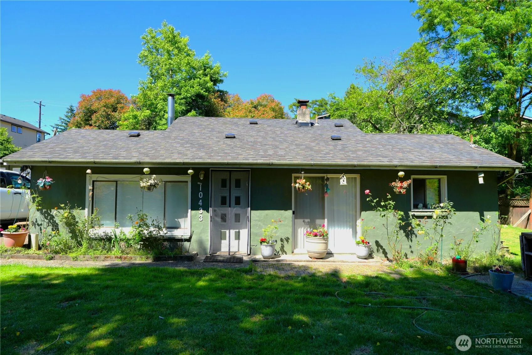 Property photo for 10433 1st Avenue Sw, Burien