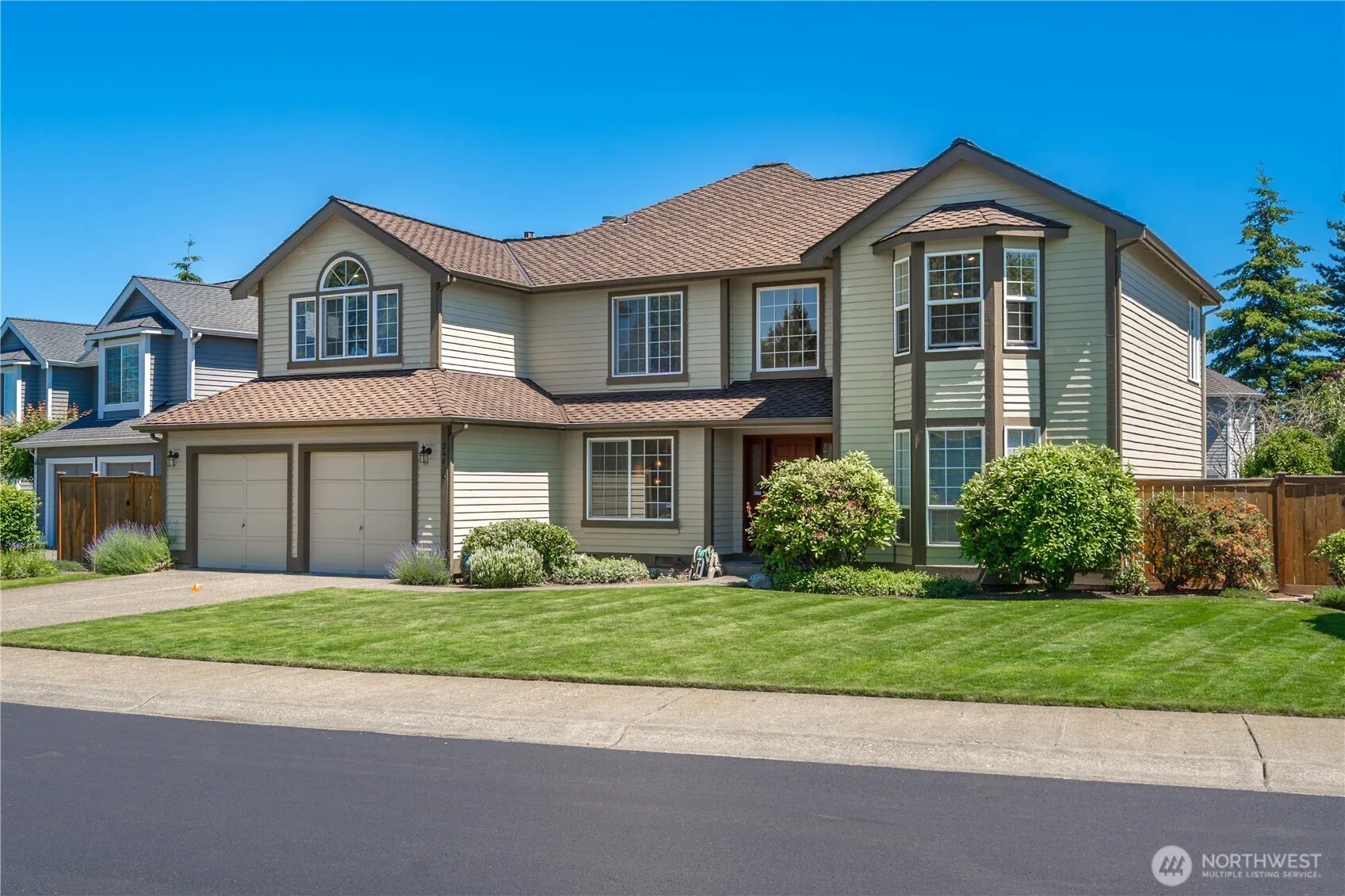 Property photo for 34656 10th Pl Sw, Federal Way photo 2