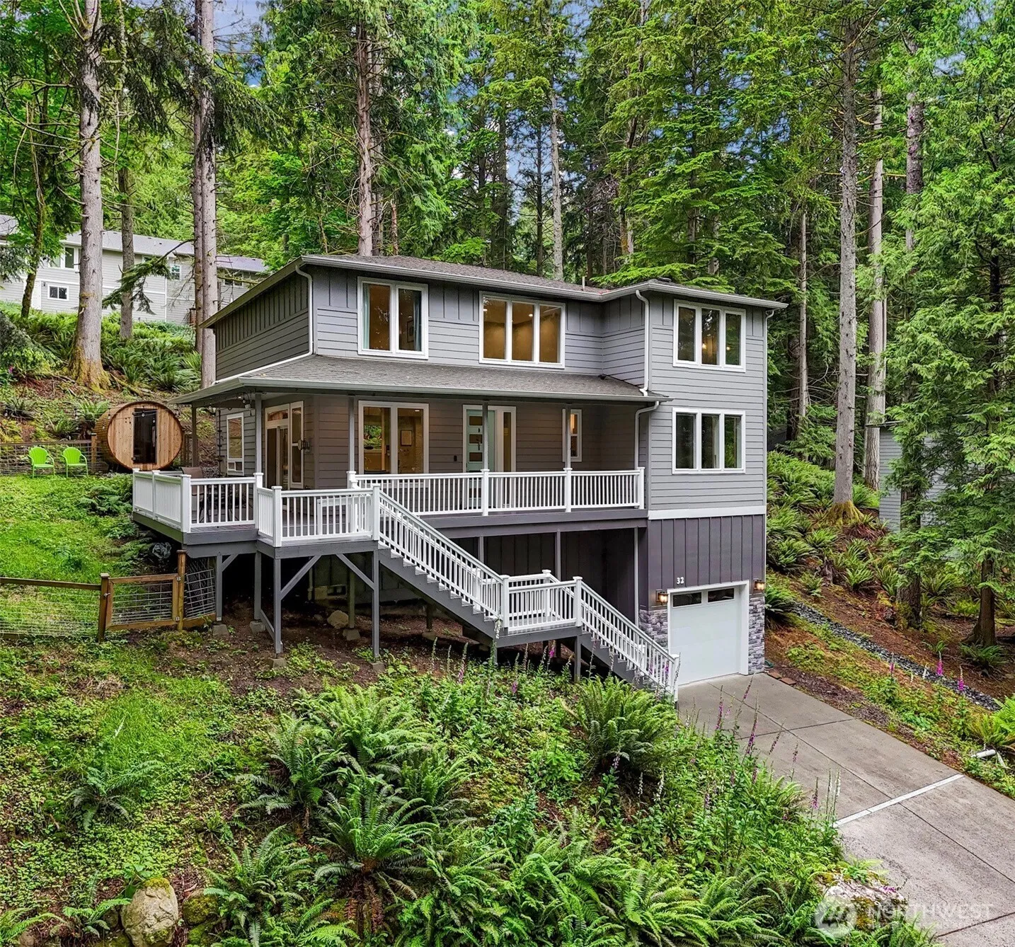Property photo for 32 Hillside Place, Bellingham