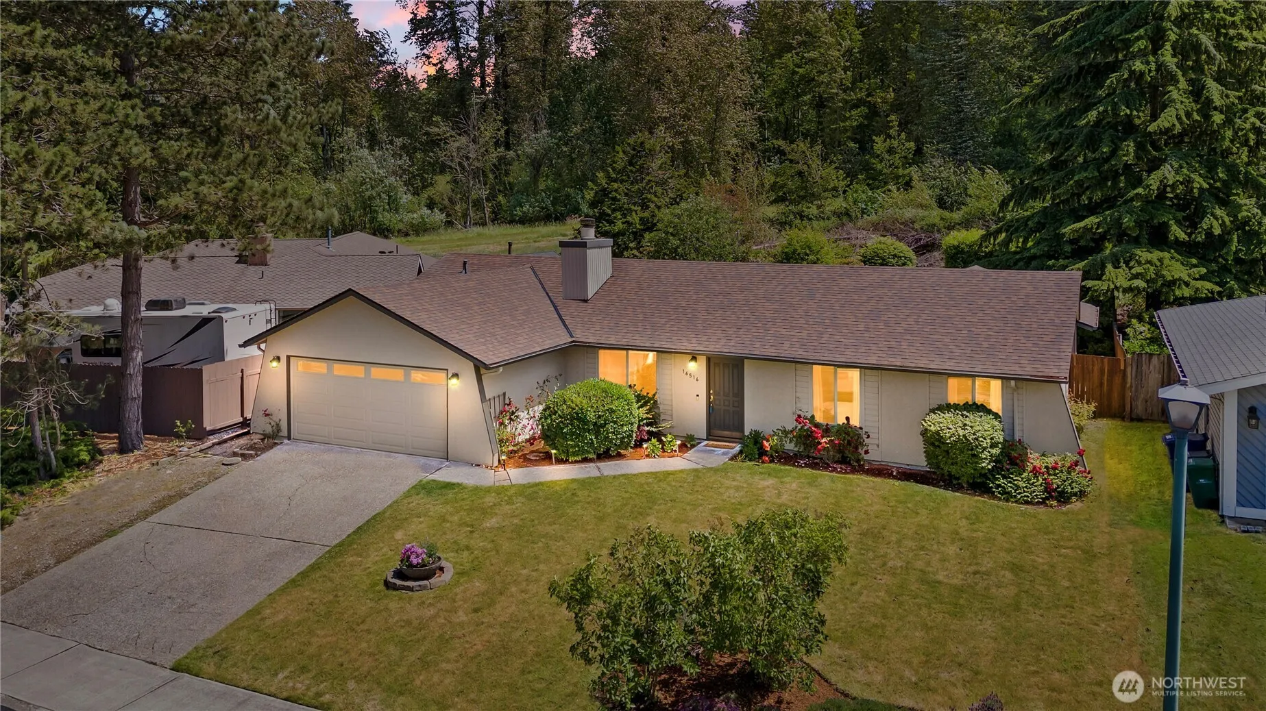 Property photo for 16516 133rd Place Se, Renton photo 2