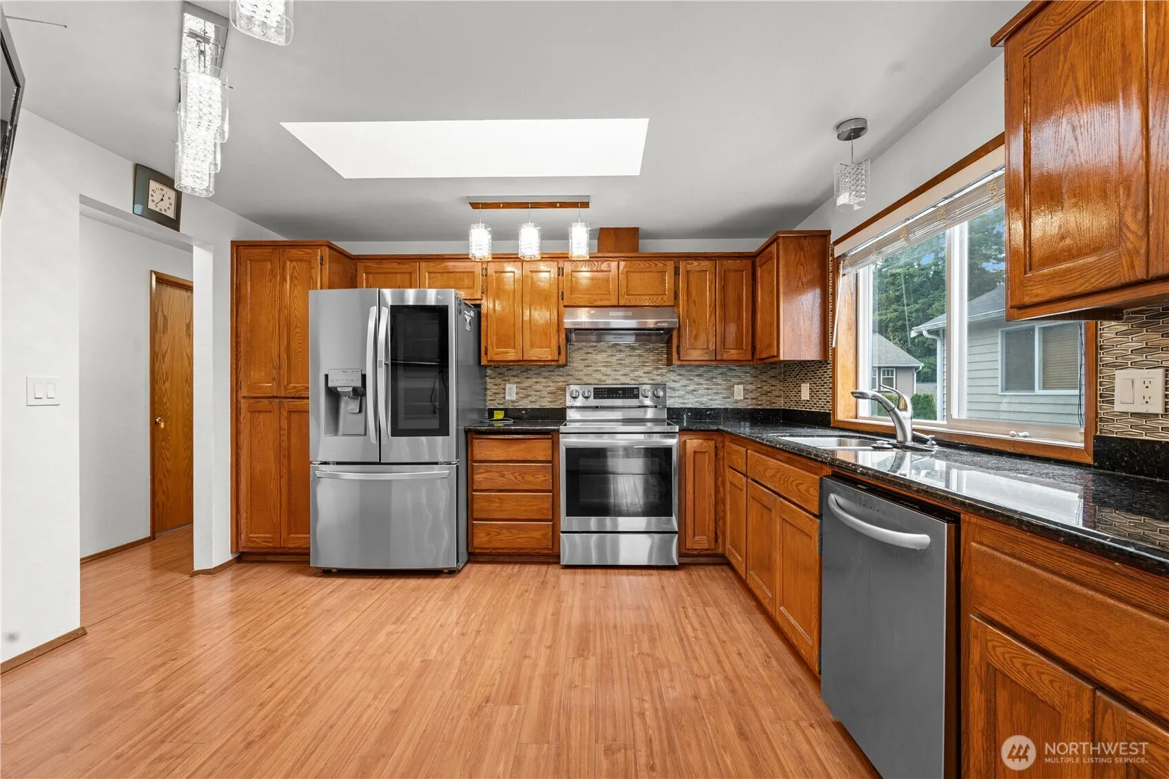 Property photo for 2616 130th Street Ne, Seattle photo 5