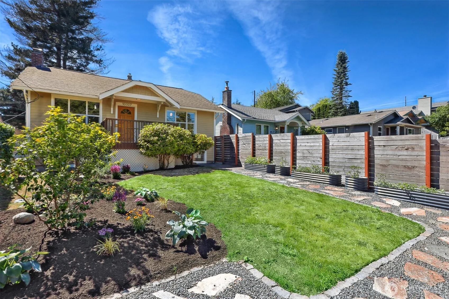 Property photo for 10327 Stone Avenue N, Seattle photo 2