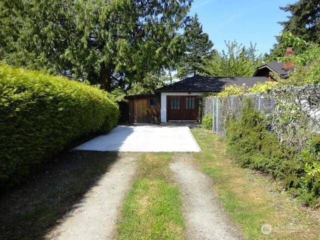 Property photo for 1014 Nw 178th Street, Shoreline photo 4