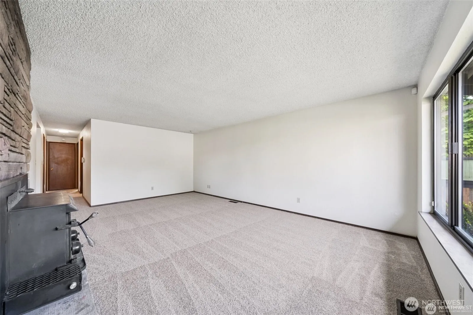 Property photo for 32305 10th Place S, Federal Way photo 5
