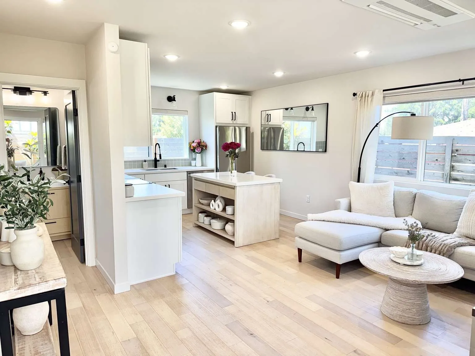 Property photo for 8449 18th Avenue Sw, Seattle