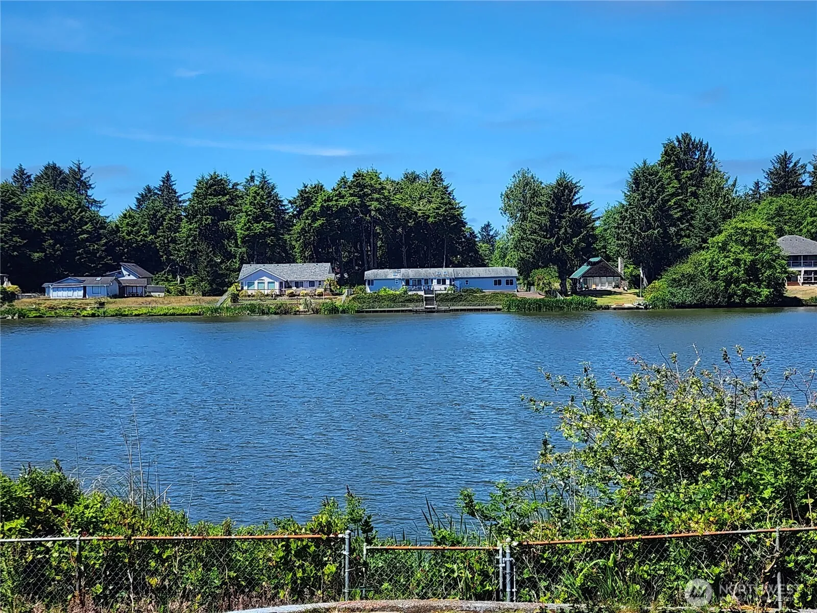 Property photo for 237 Duck Lake Drive Ne, Ocean Shores photo 4