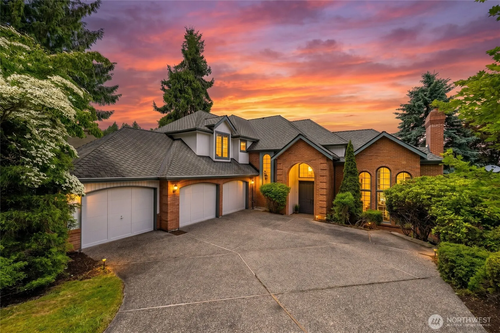 Property photo for 8762 Paisley Drive Ne, Seattle