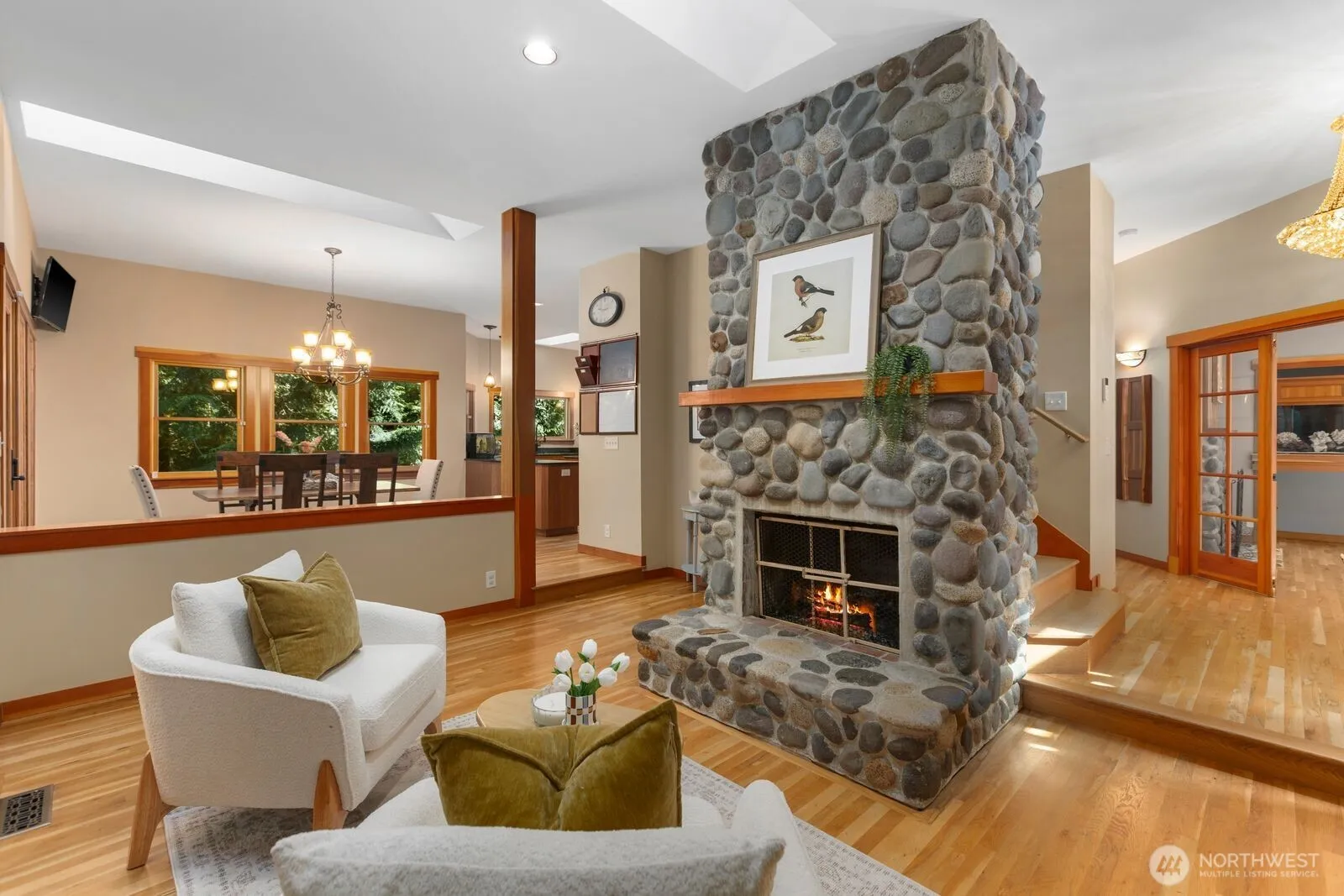Property photo for 14677 Sivertson Road Ne, Bainbridge Island photo 4