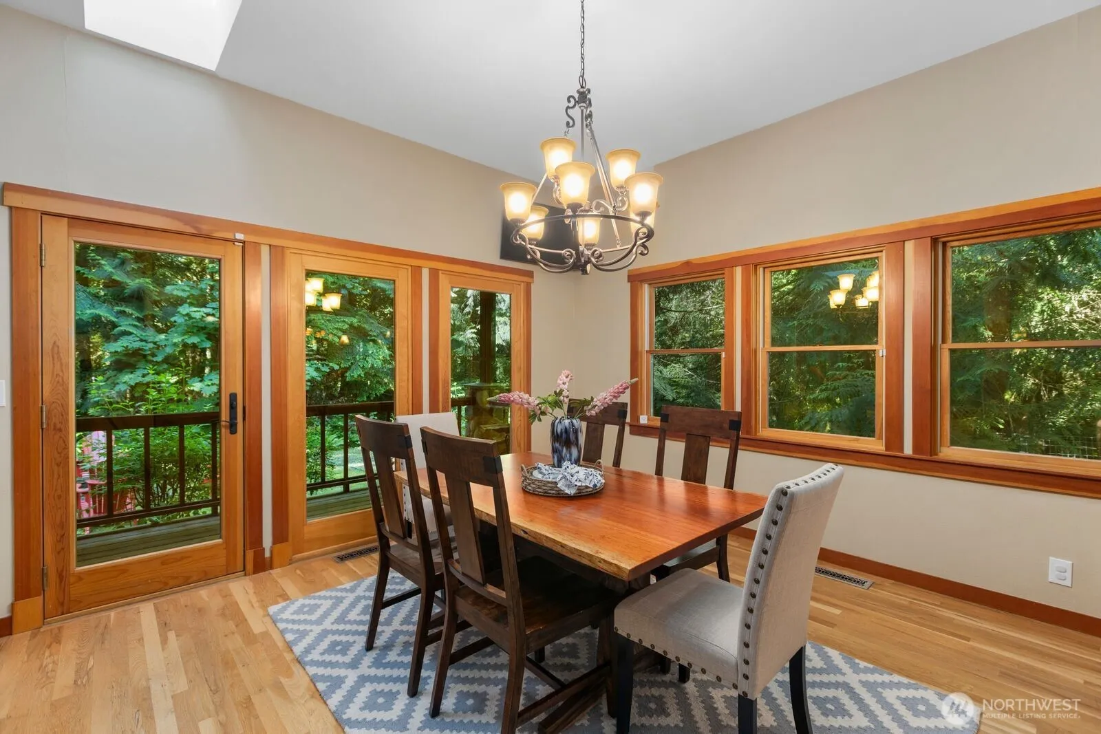 Property photo for 14677 Sivertson Road Ne, Bainbridge Island photo 5