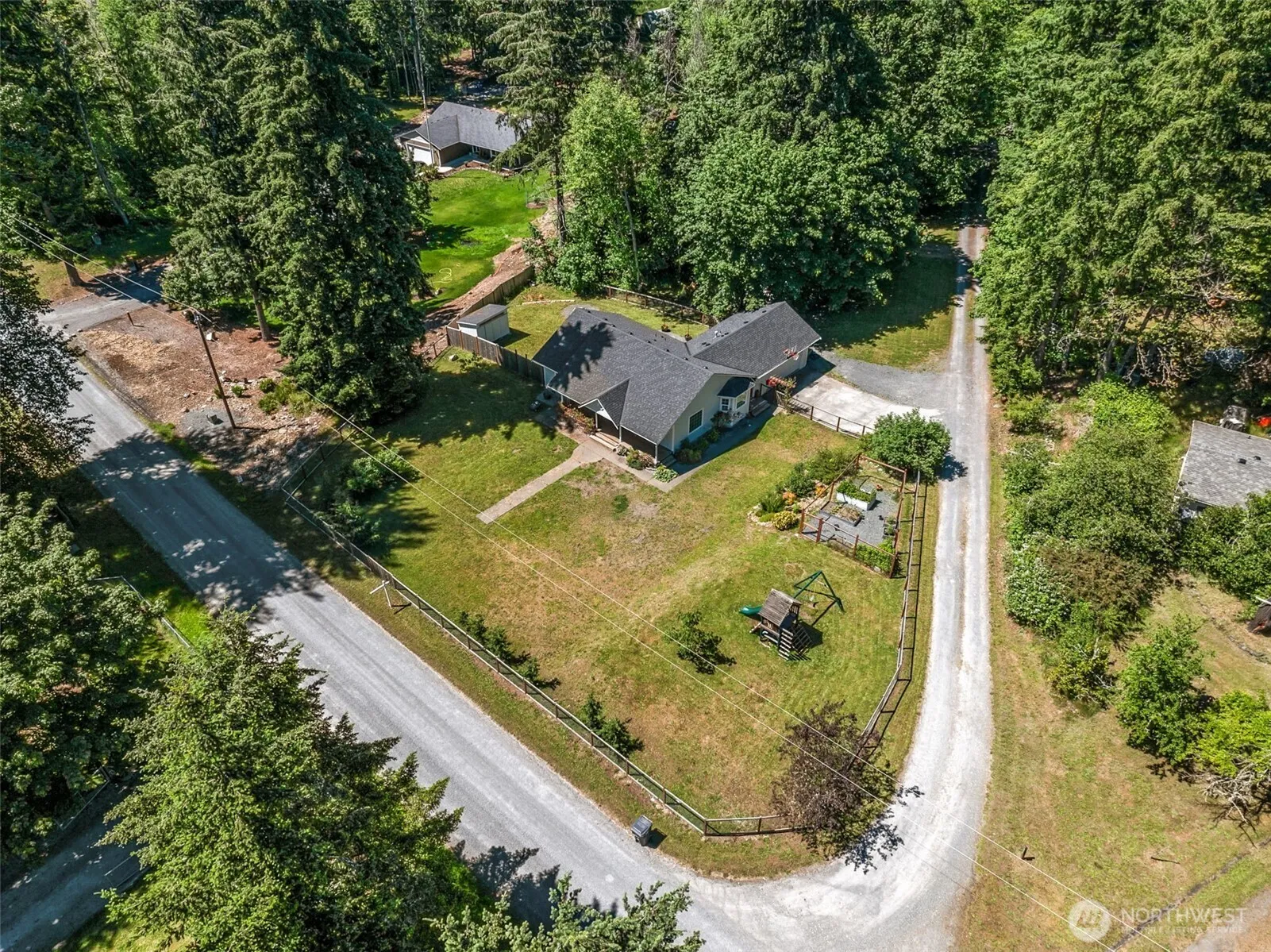 Property photo for 12301 401st Street E, Eatonville photo 2