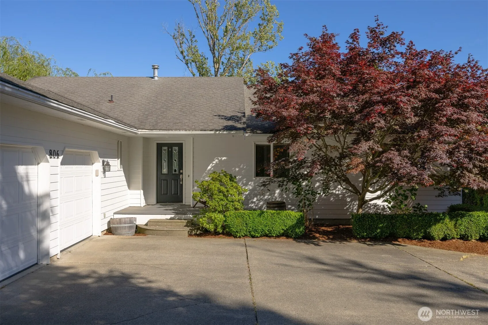 Property photo for 806 S Park Court, Lynden photo 2