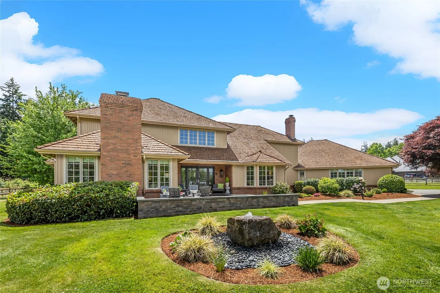 Property photo for 20729 Se 34th Street, Sammamish