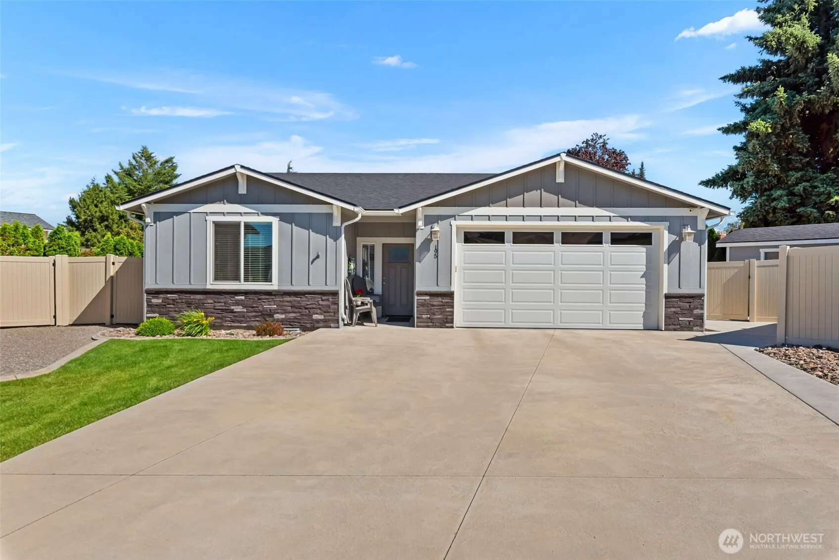 Property photo for 195 Pershing Circle, Wenatchee