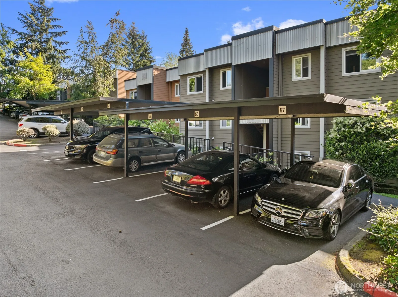 Property photo for 738 Kirkland Circle #e104, Kirkland photo 3