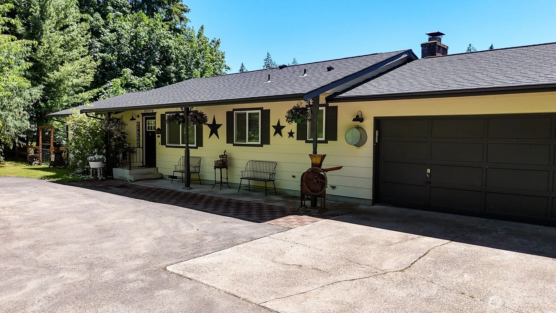Property photo for 16005 148 Avenue Se, Yelm