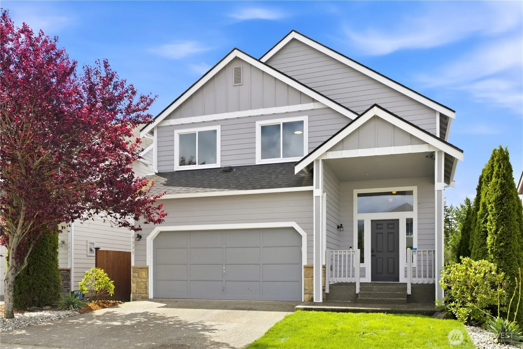 Property photo for 4335 Ne 2nd Ct, Renton