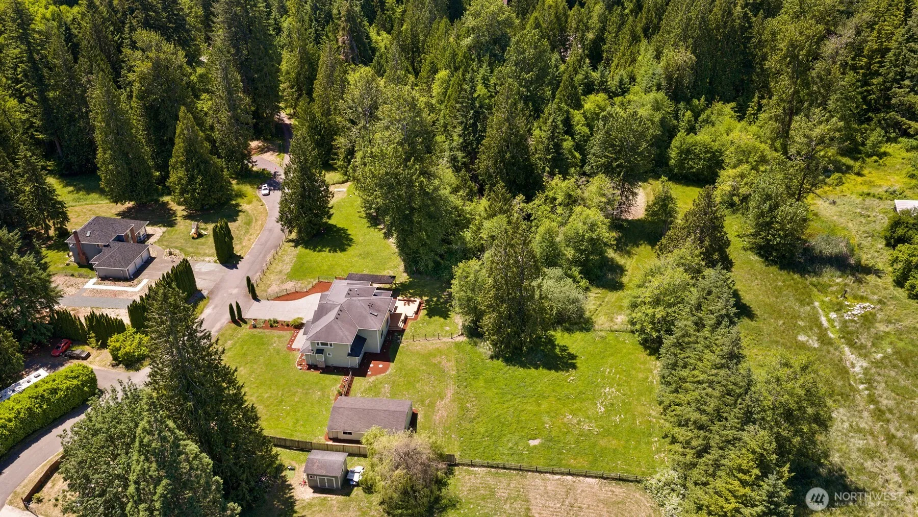 Property photo for 22272 Ne Woodinville-duvall Road, Woodinville photo 2