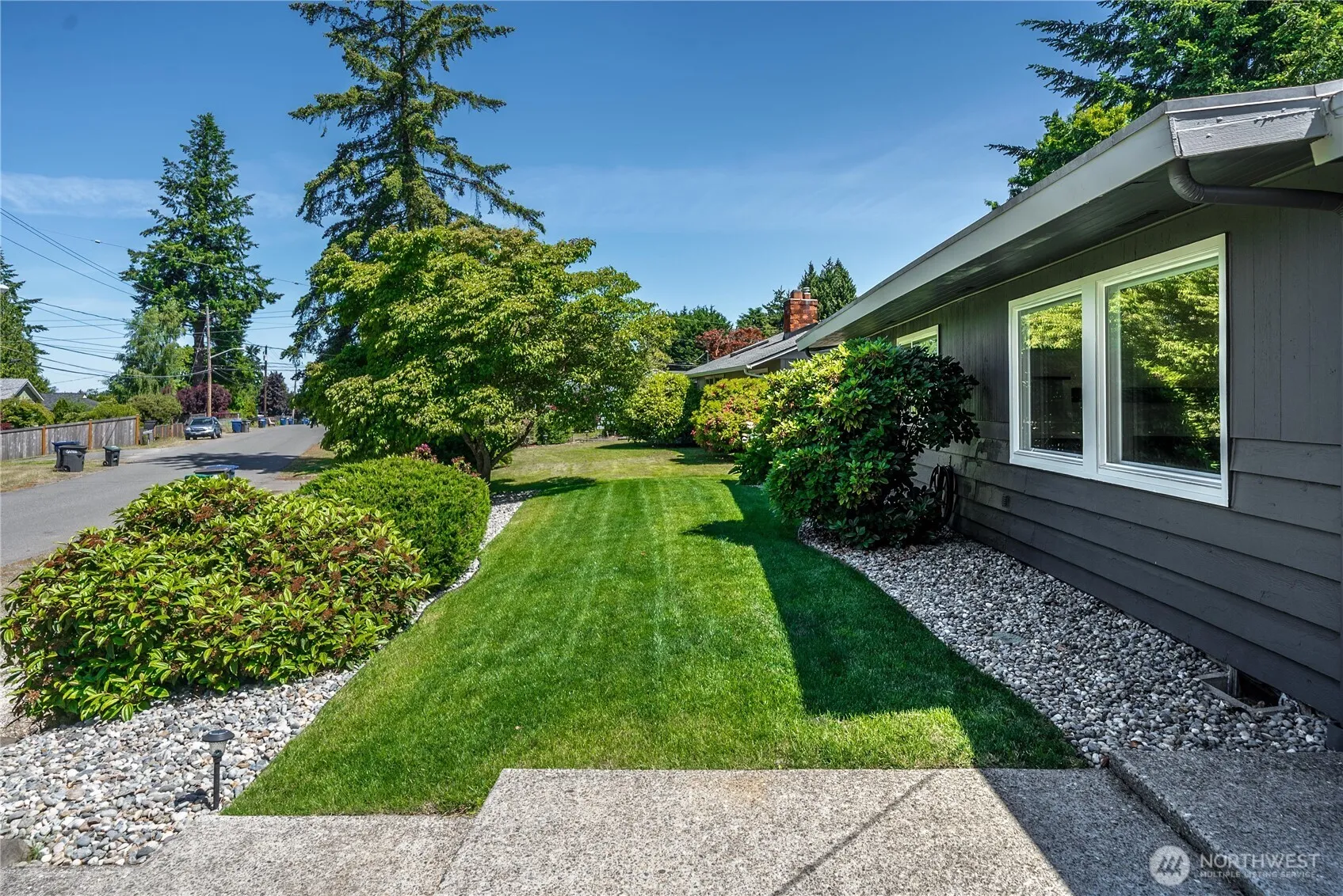 Property photo for 18326 Occidental Avenue S, Burien photo 3
