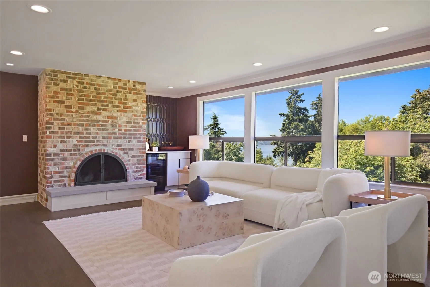 Property photo for 9100 Olympic View Drive, Edmonds photo 5