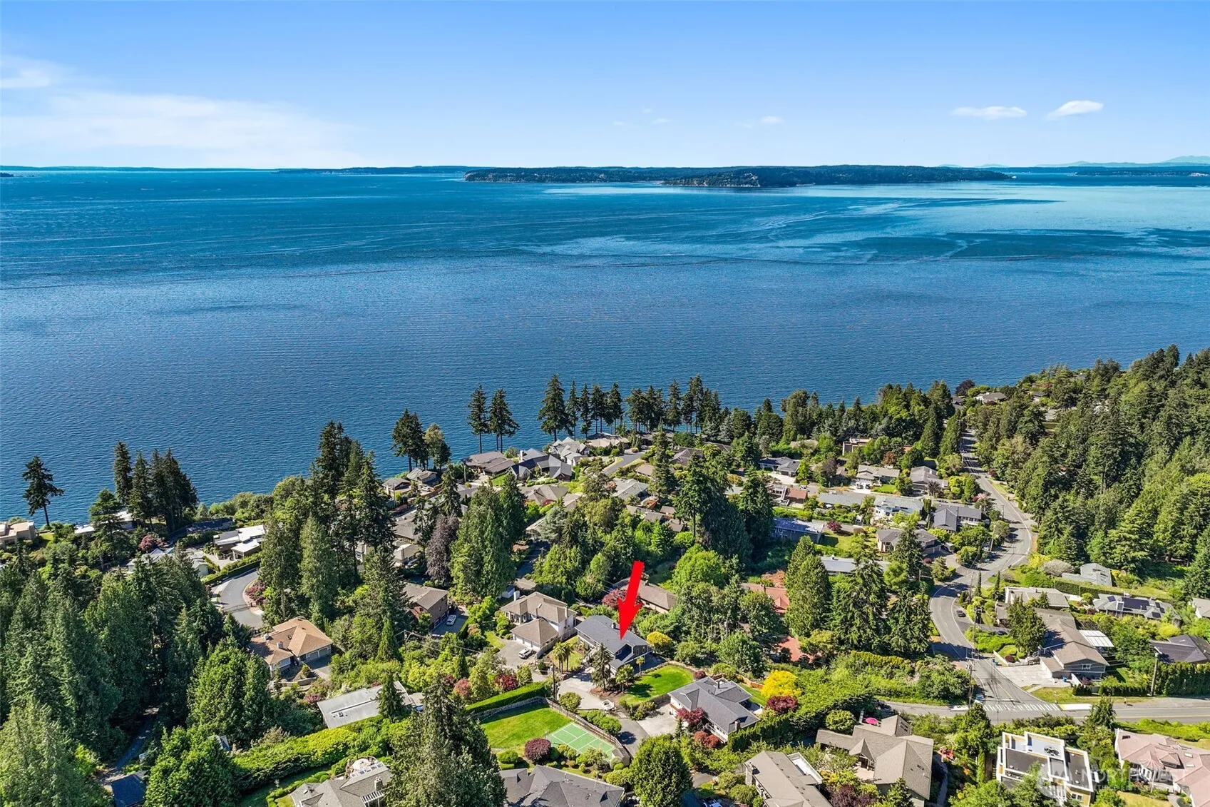 Property photo for 9100 Olympic View Drive, Edmonds photo 3