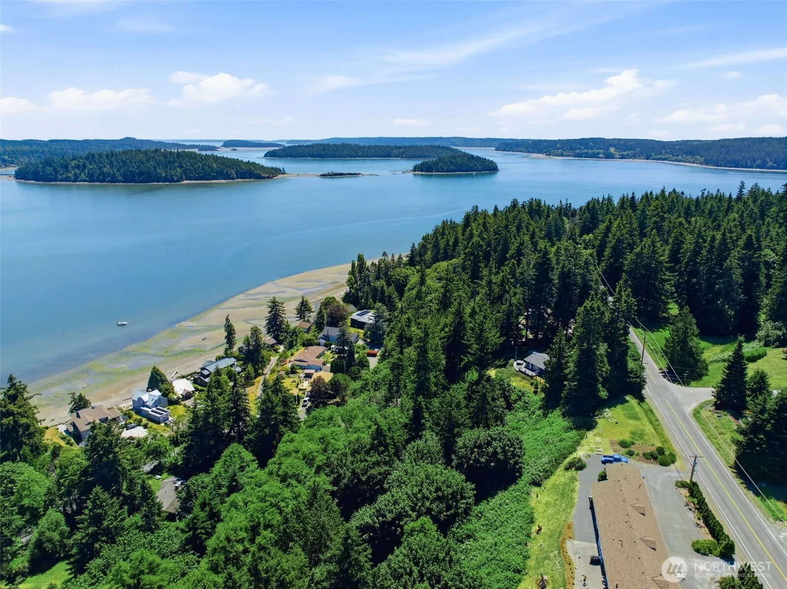 Property photo for 14544 Jura Way, Anacortes photo 4