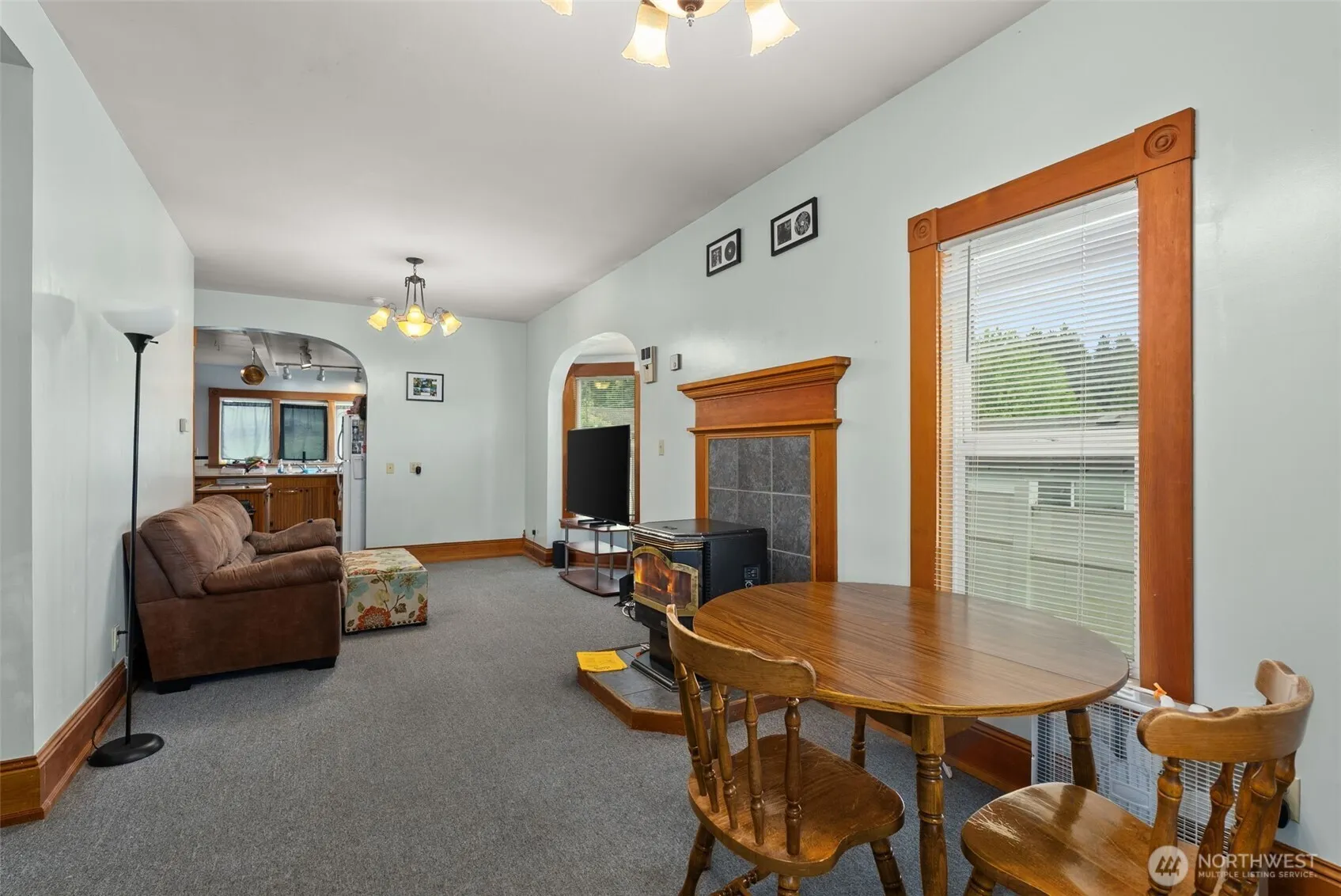 Property photo for 722 E Cowlitz Street, South Bend photo 4