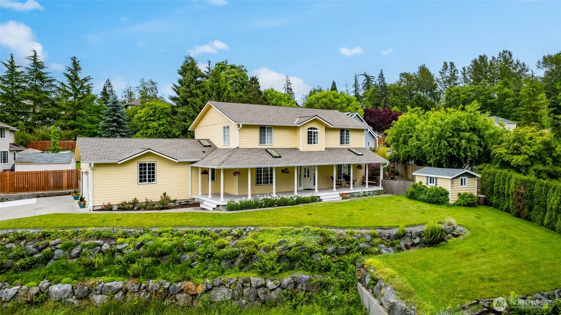 Property photo for 3720 E Broadway Street, Mount Vernon