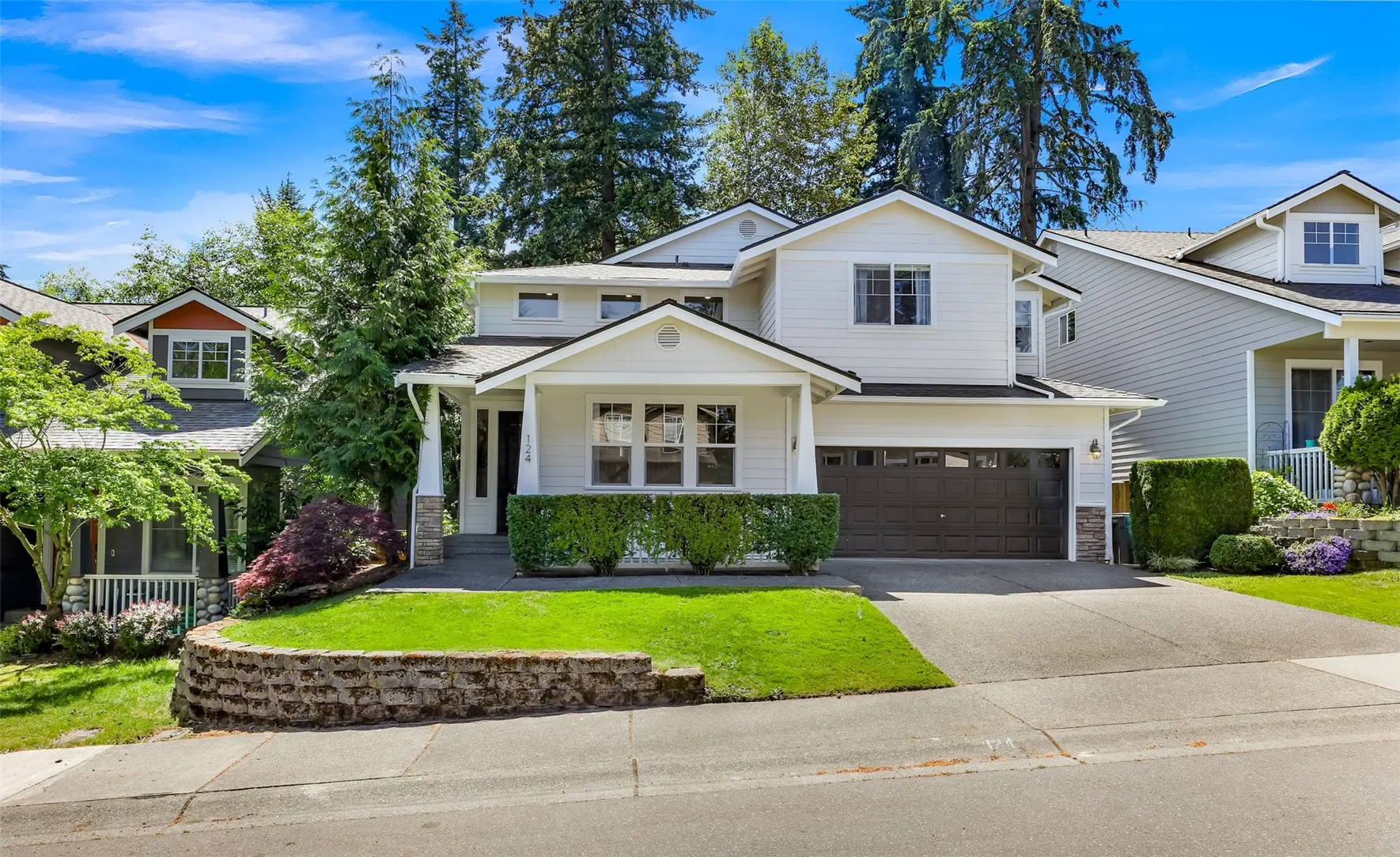 Property photo for 124 202nd Street Se, Bothell photo 2