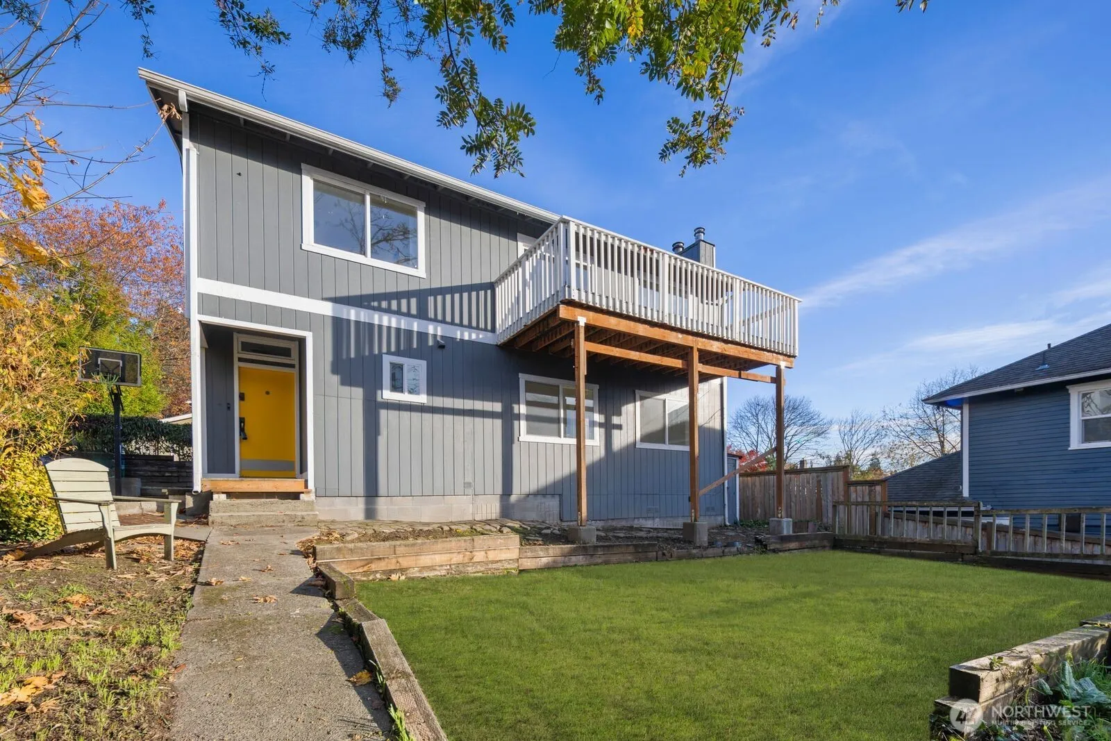 Property photo for 4028 38th Avenue S, Seattle photo 2