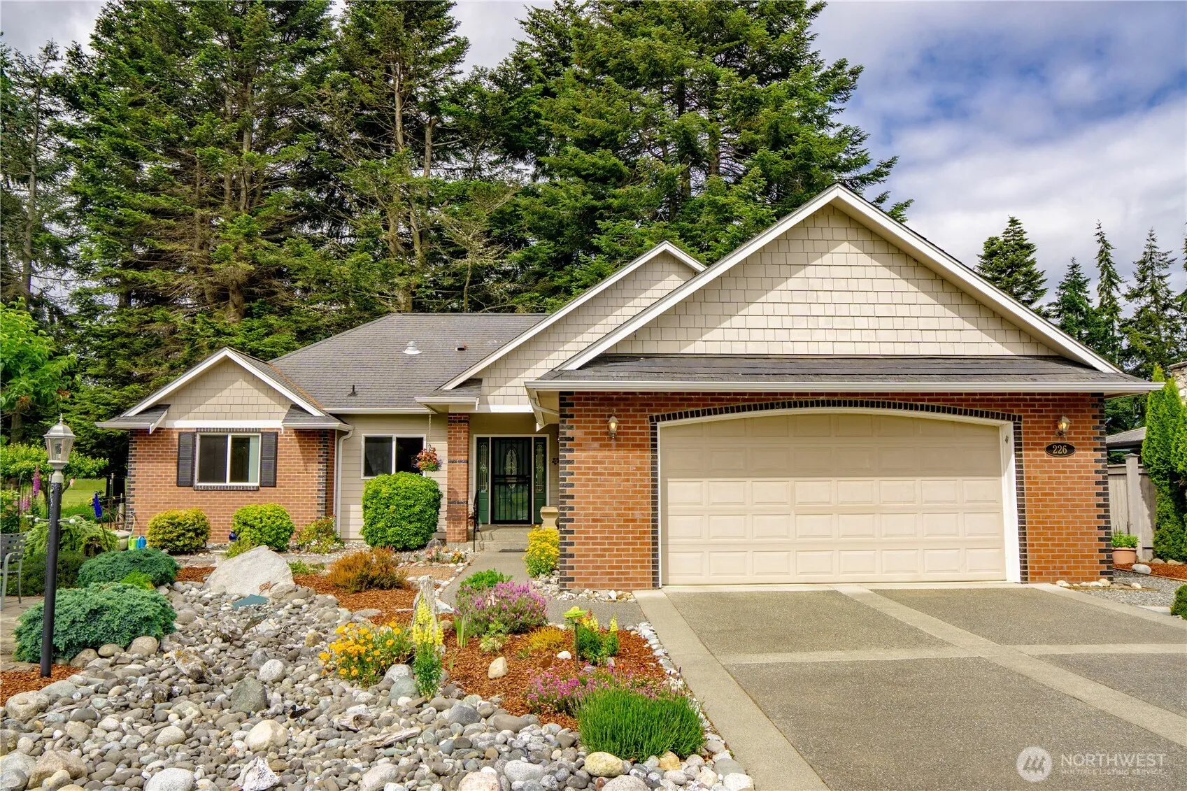 Property photo for 226 Hurricane Ridge Drive, Sequim