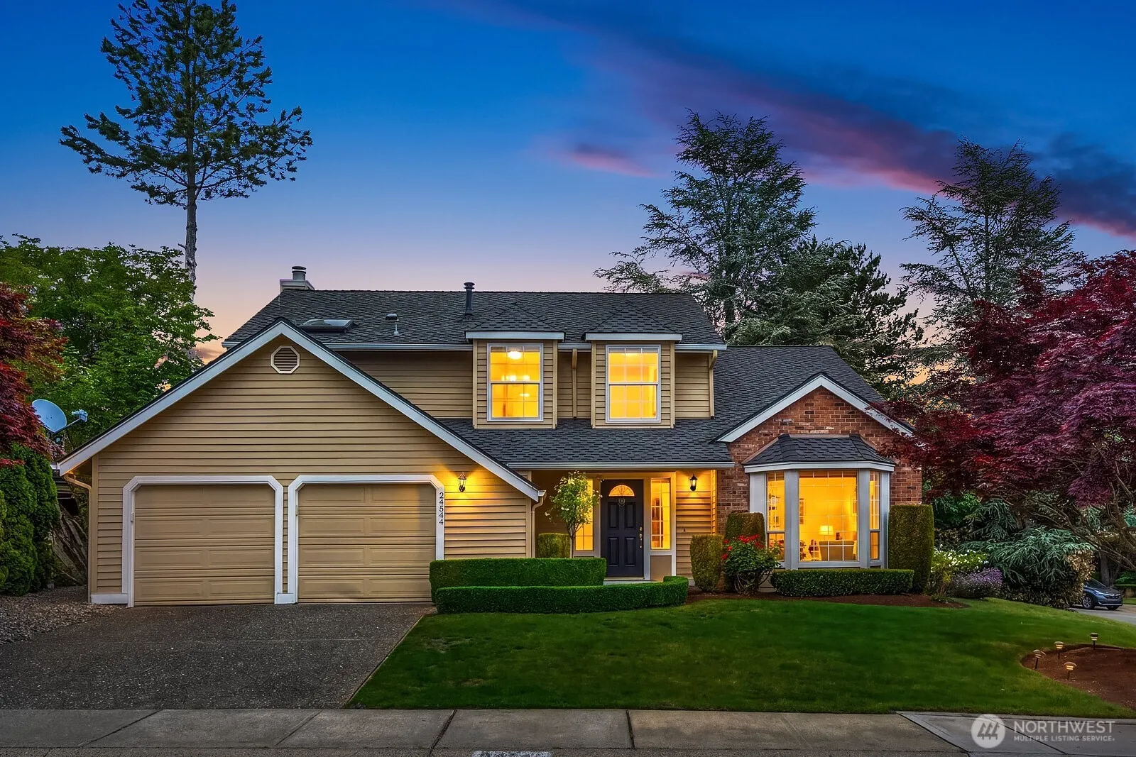 Property photo for 24544 Se 43rd Place, Sammamish