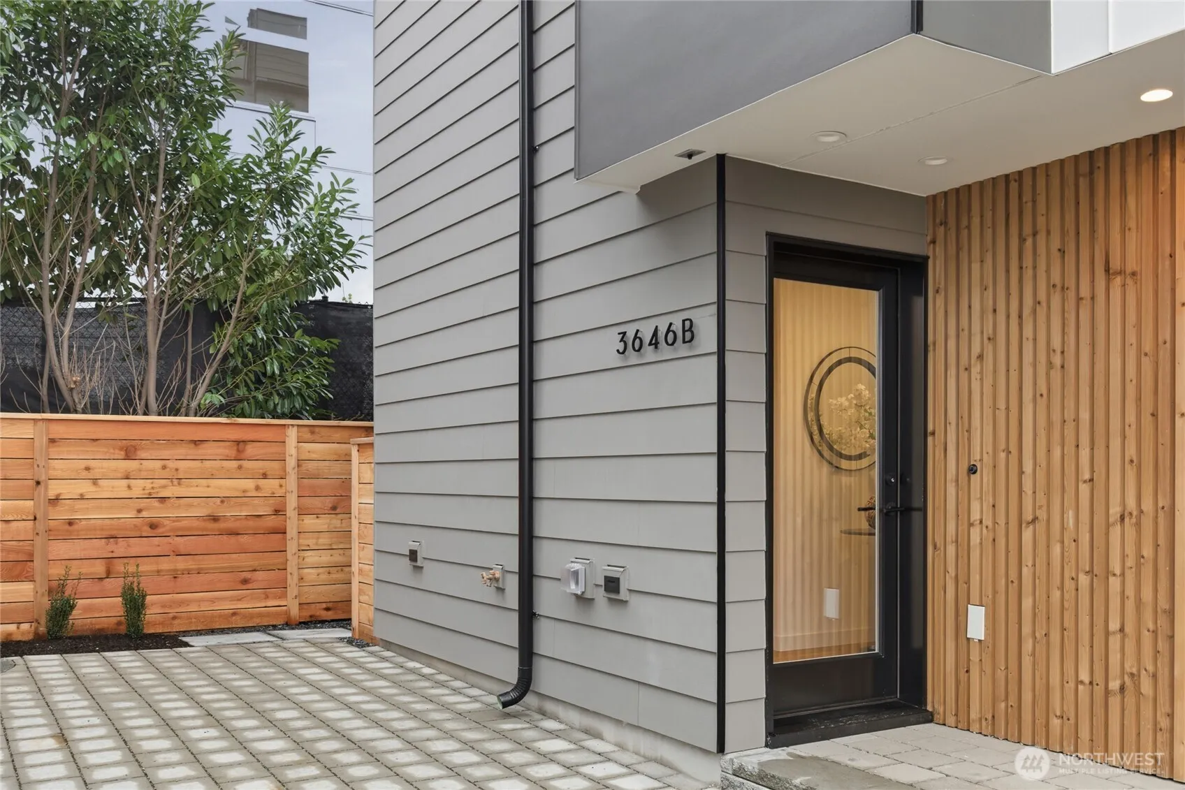 Property photo for 3646 Greenwood Avenue N #b, Seattle